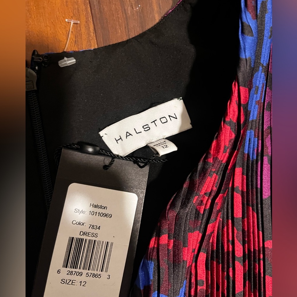 New Halston Heritage Red and Blue Patterned Dress size 12 - Picture 12 of 14